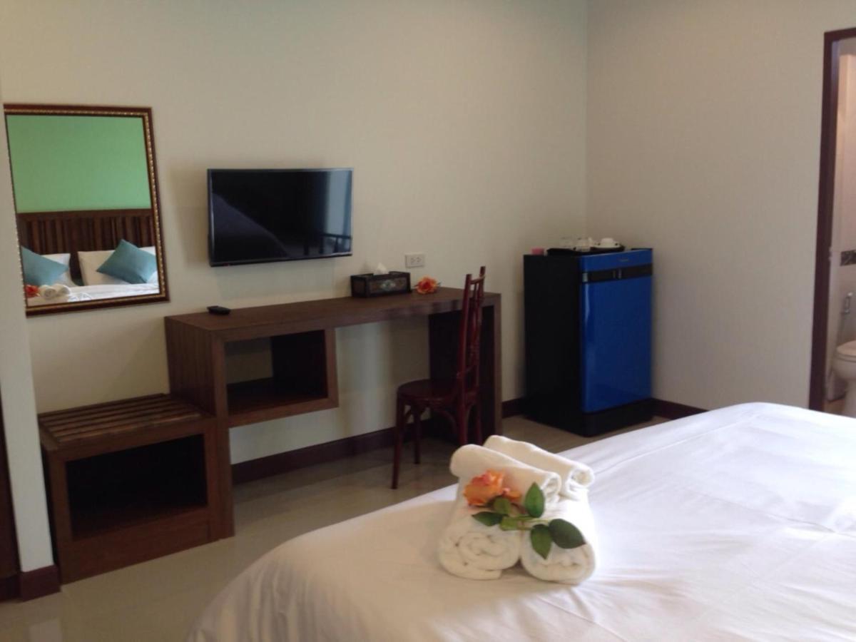 Bs Airport At Phuket 3* Nai Yang Beach